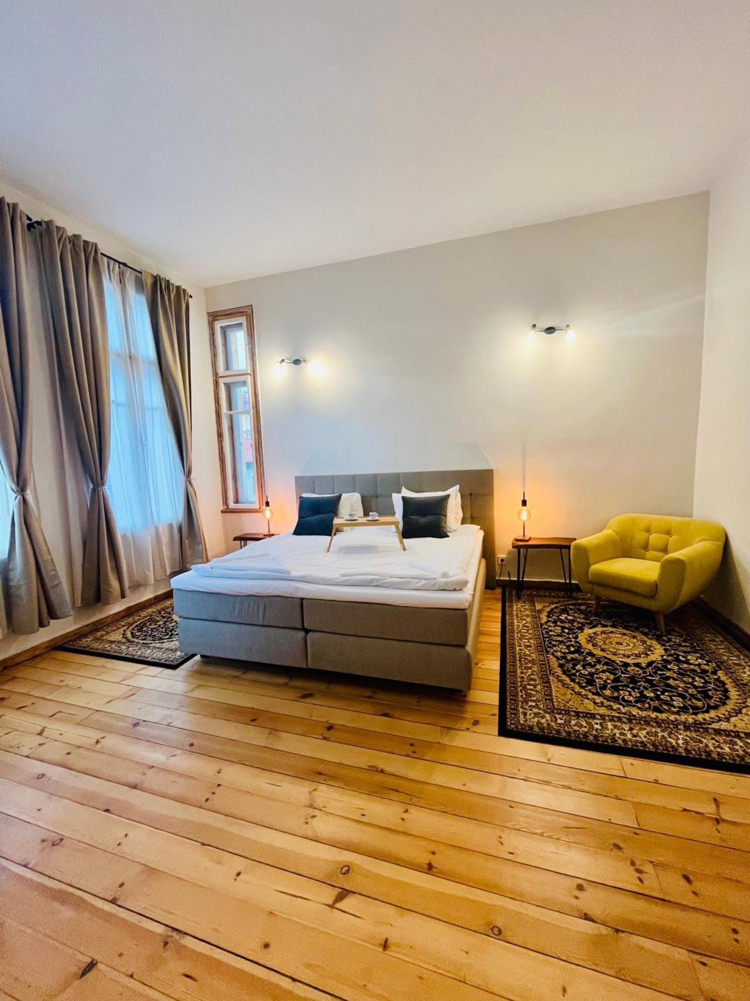 Skyler Vintage Apartments Пловдив Экстерьер фото