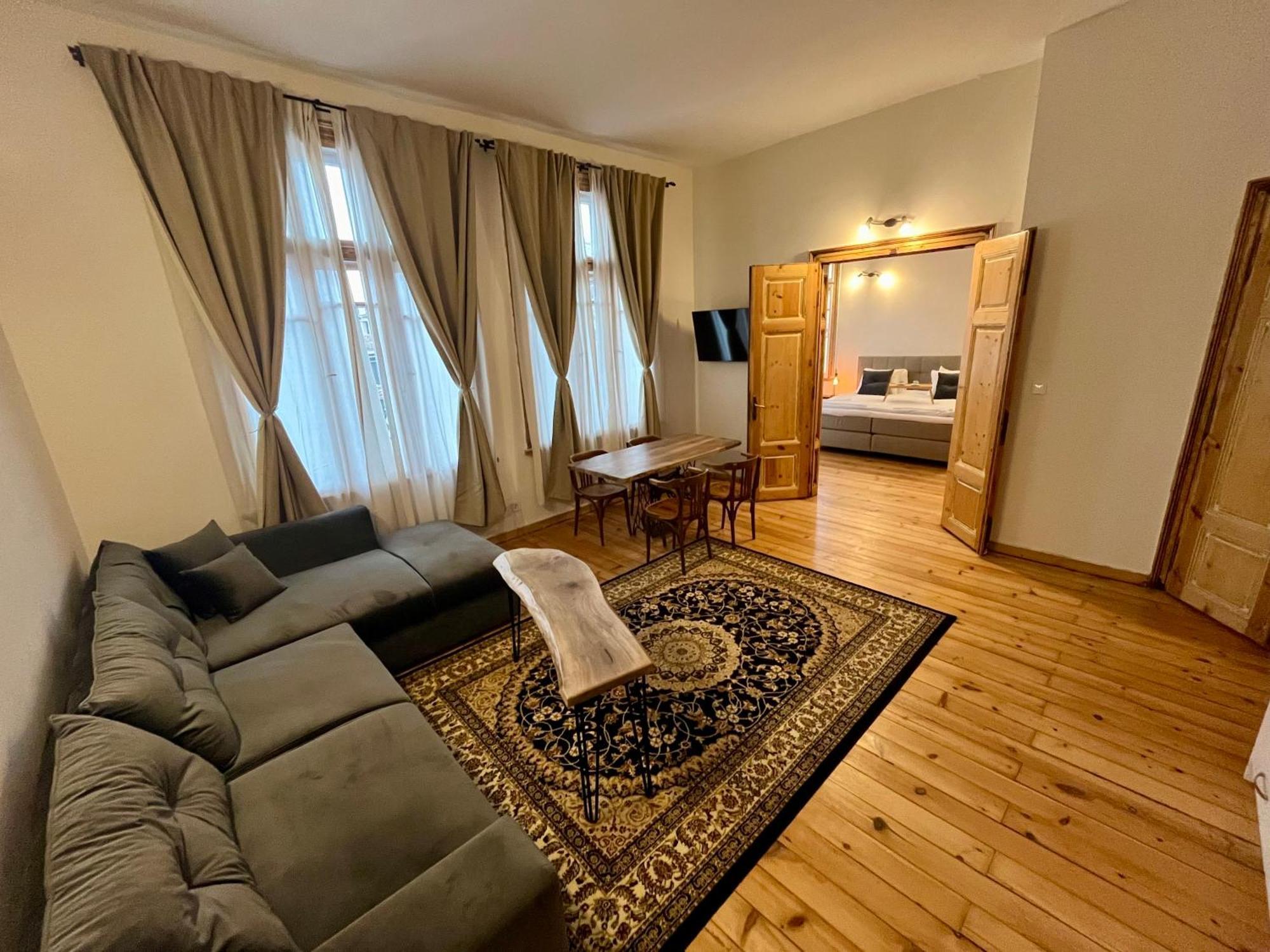 Skyler Vintage Apartments Пловдив Экстерьер фото