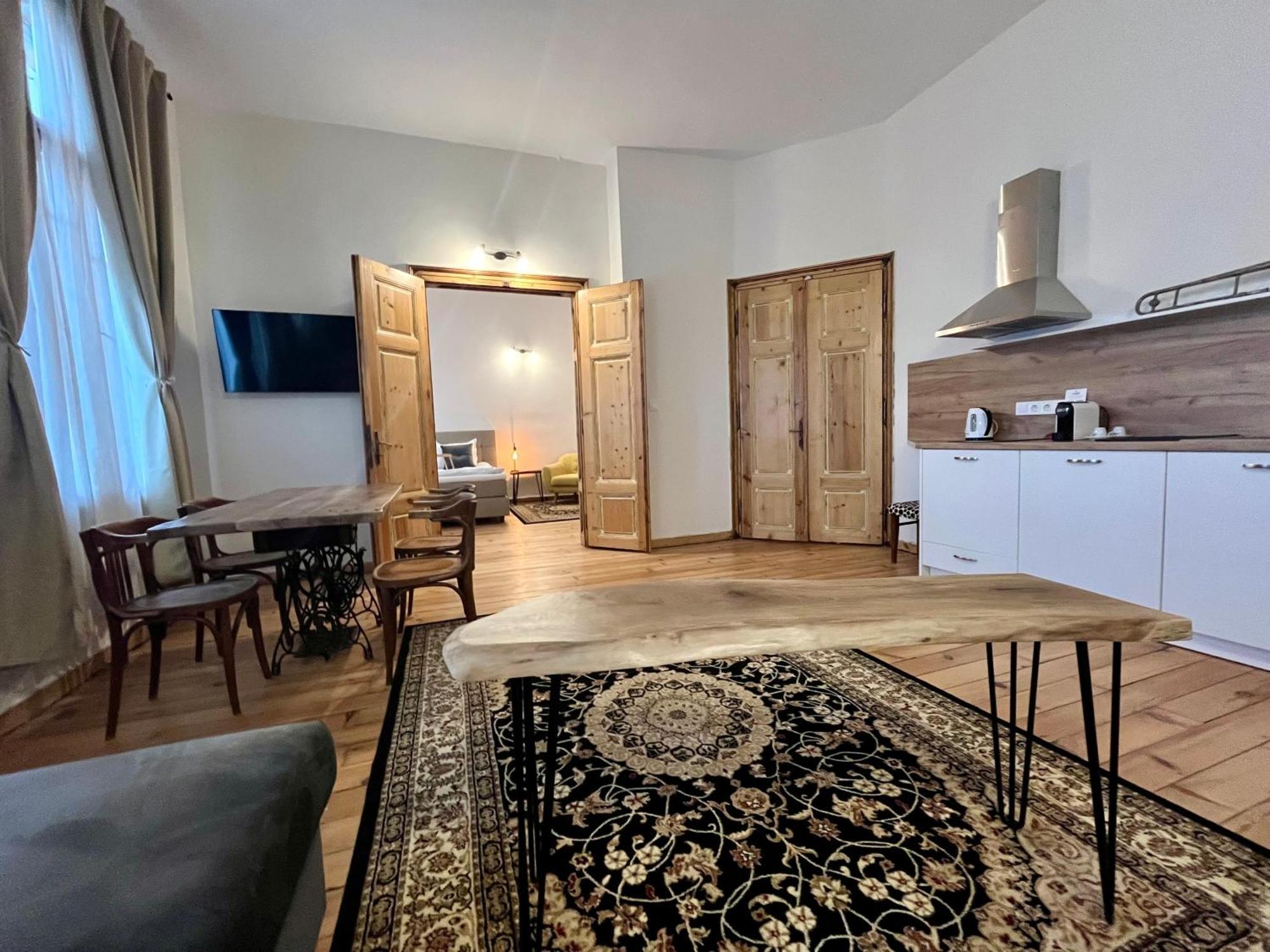 Skyler Vintage Apartments Пловдив Экстерьер фото