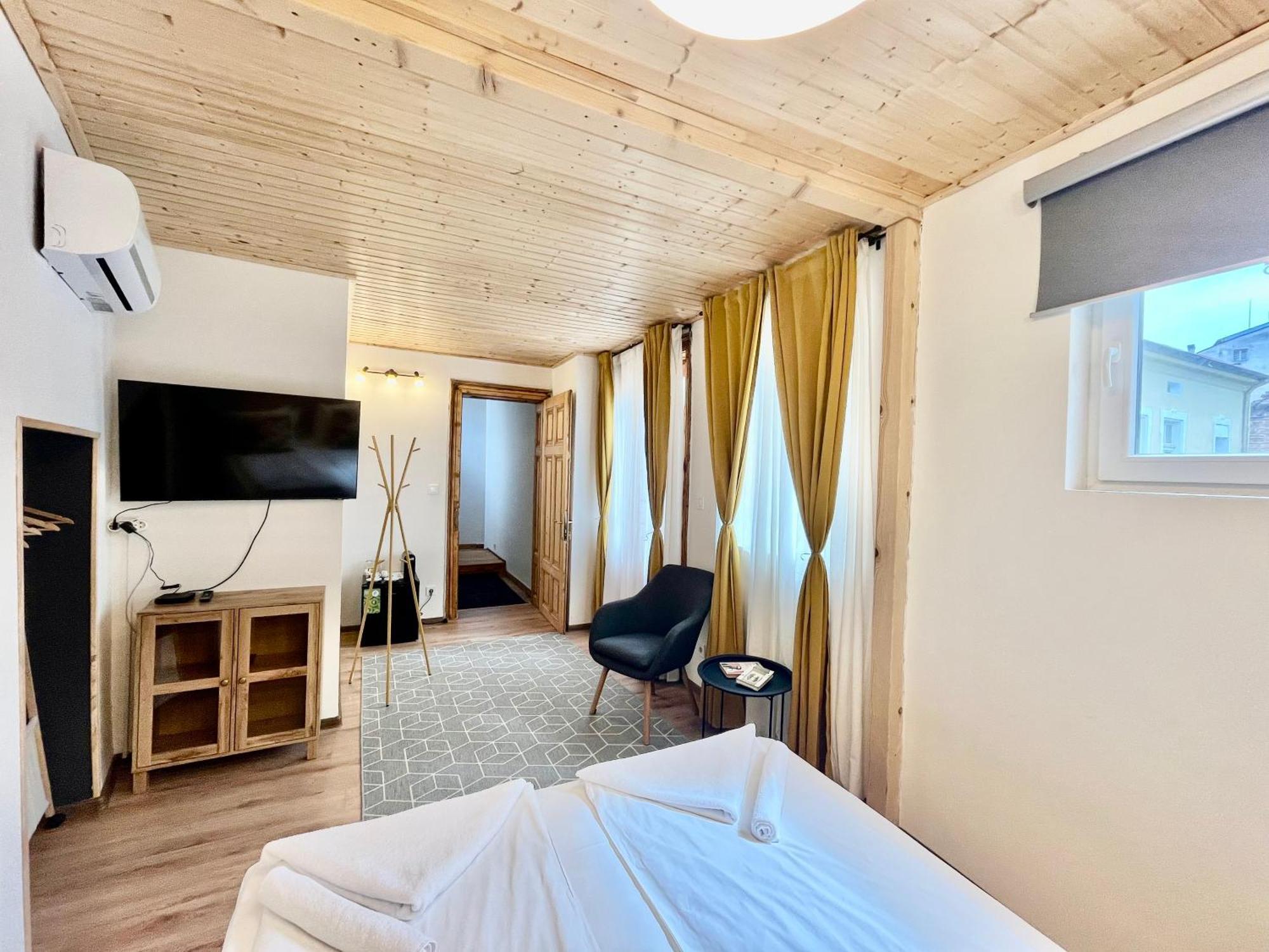 Skyler Vintage Apartments Пловдив Экстерьер фото