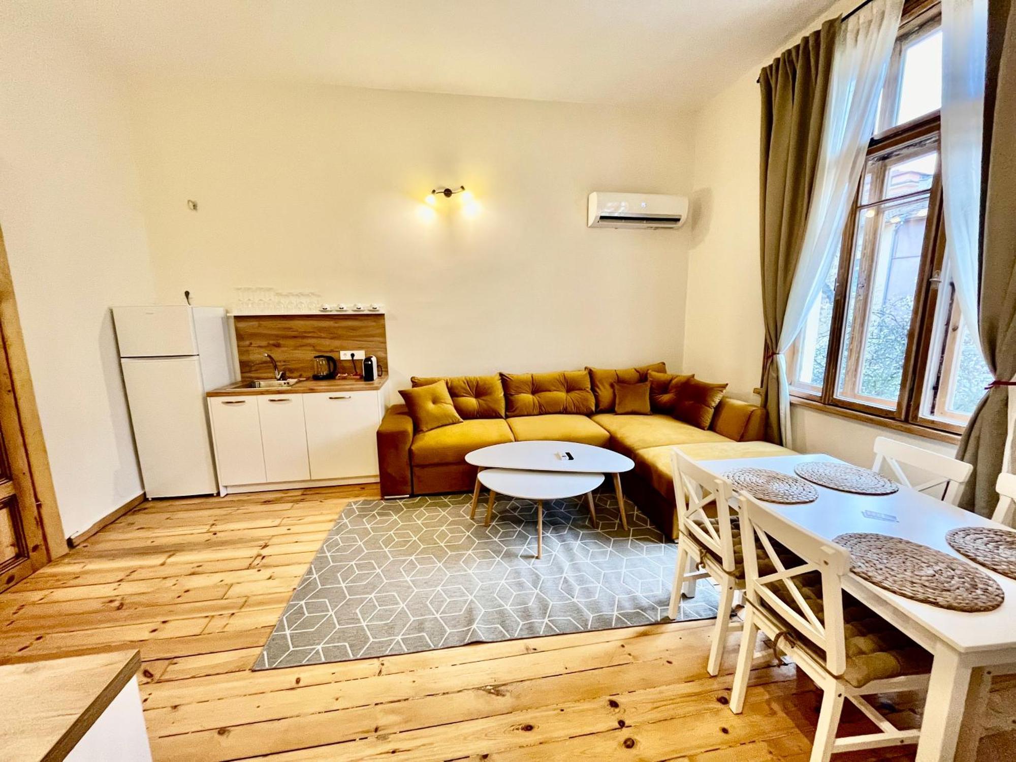 Skyler Vintage Apartments Пловдив Экстерьер фото