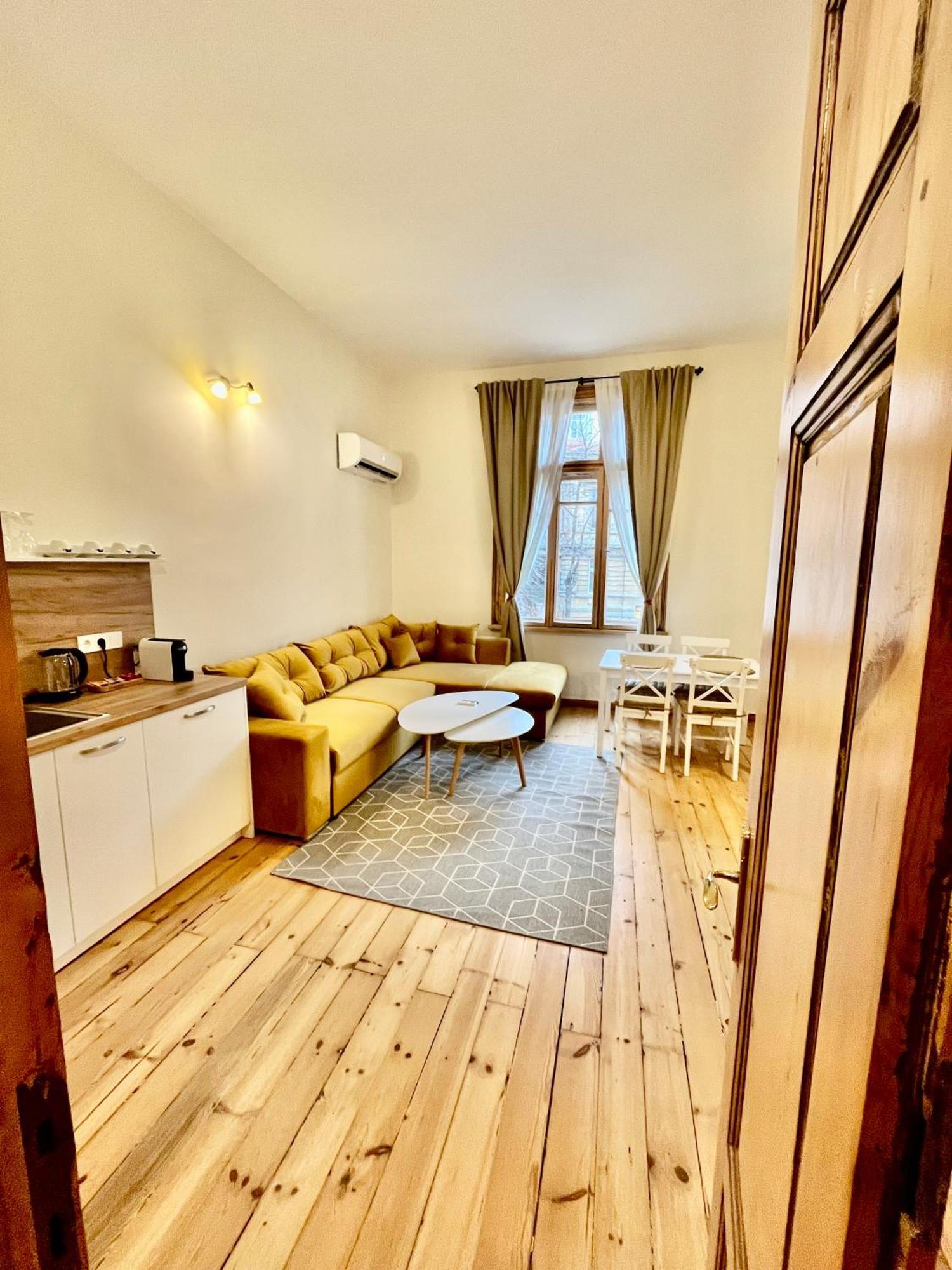Skyler Vintage Apartments Пловдив Экстерьер фото