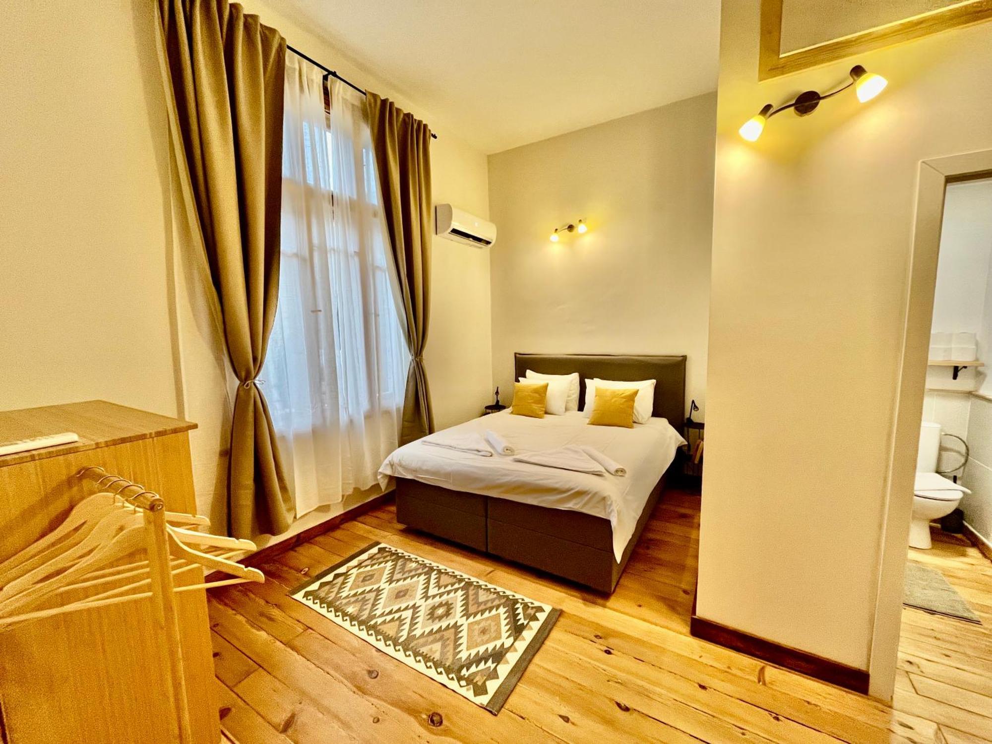Skyler Vintage Apartments Пловдив Экстерьер фото